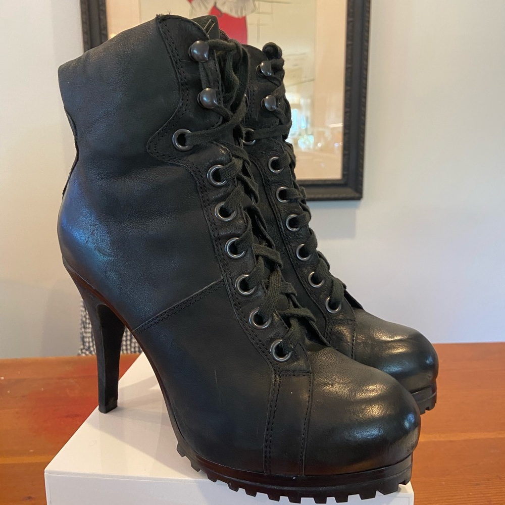 ASH Black Lace-Up Lug Sole Ankle Boots